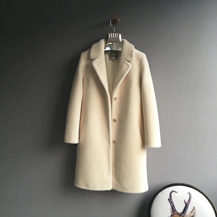 Cheap Natural wool coats women warm jackets female turn down collar pockets single breasted wool overcoat 2018 autumn winter MOVAU0023 11