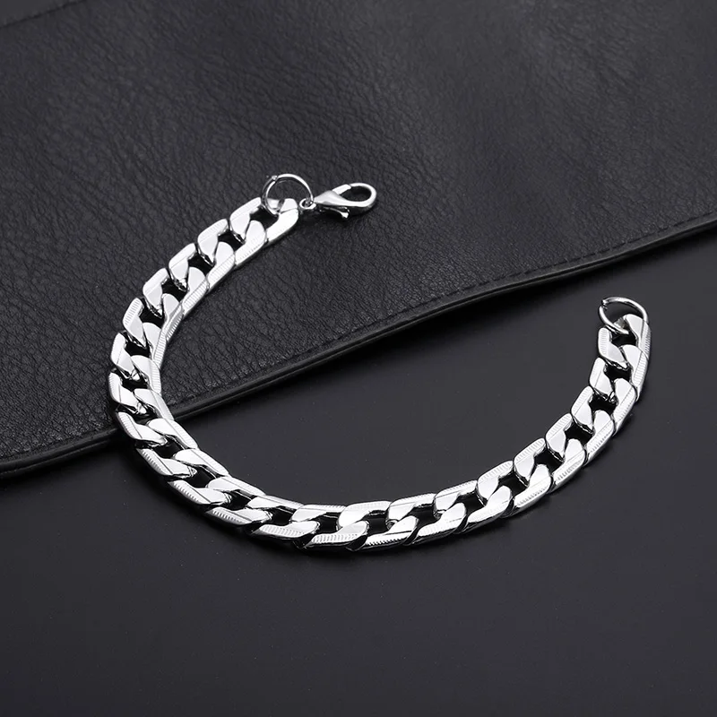 3aa11cde9d13d7b8a61c2e0f6bec559f