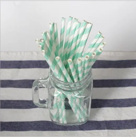 green color paper straw