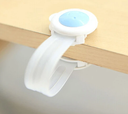 

New 2 Pieces Cartoon Bendy Door Drawers Safety Lock For Child Kids Baby Safety Cabinet Locks Drawer Locks