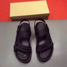 Летние дышащие Гладиаторы с Спайк заклепки плоский каблук мягкая кожа мужские сандалии