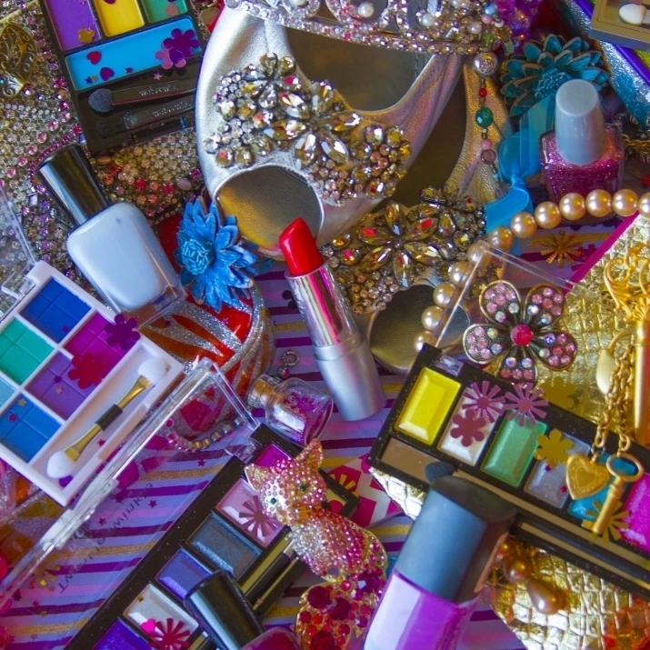 Dress-Up 3 Poster Print by Aimee Stewart (18 x 9)