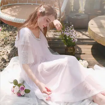 

2019 summer new lace patchwork v-neck sexy women Nightdress palacess sweet style long Nightgowns high quality homeclothes gx634