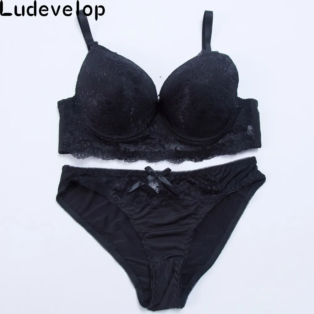 

Ludevelop New 2018 Plus Size Bra Set Push up Side Gathering Lace mm Shaping C Large Cup D Large Sexy Lace elegant Underwear Set