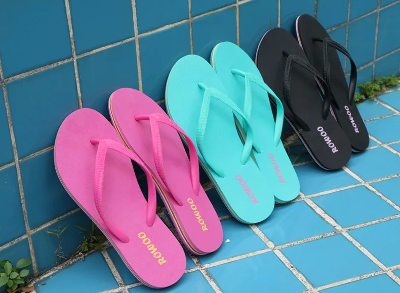 Женские вьетнамки на плоской подошве; пляжные повседневные сандалии; женская обувь; однотонная Летняя обувь; уличные Вьетнамки; модная обувь; тапочки для путешествий
