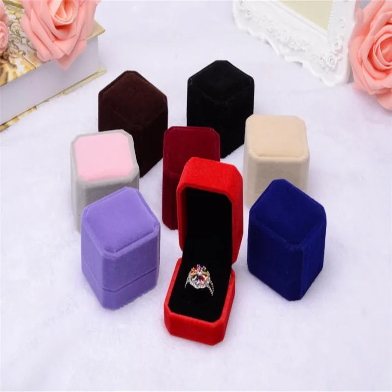 Fashion Velvet Engagement Wedding Earring Ring Pendant Jewelry Display Box Gift 23