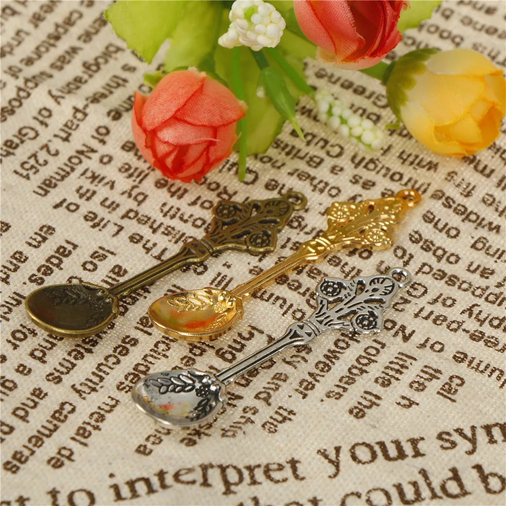 

1pcs Vintage Antique Silver Snuff Mini Tea Spoon Dangle Pendant Necklace 60cm Charms Chain Necklace New Fashion Jewelry Gift