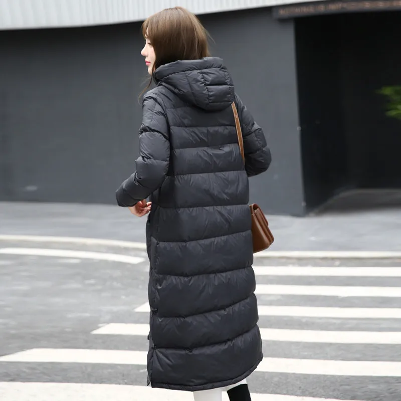 X-long свободное Женское пальто на утином пуху, зима, стеганное пальто с пуговицами в виде лягушки, верхняя одежда, пальто размера плюс, пуховая куртка, однотонная парка с капюшоном, Okb93