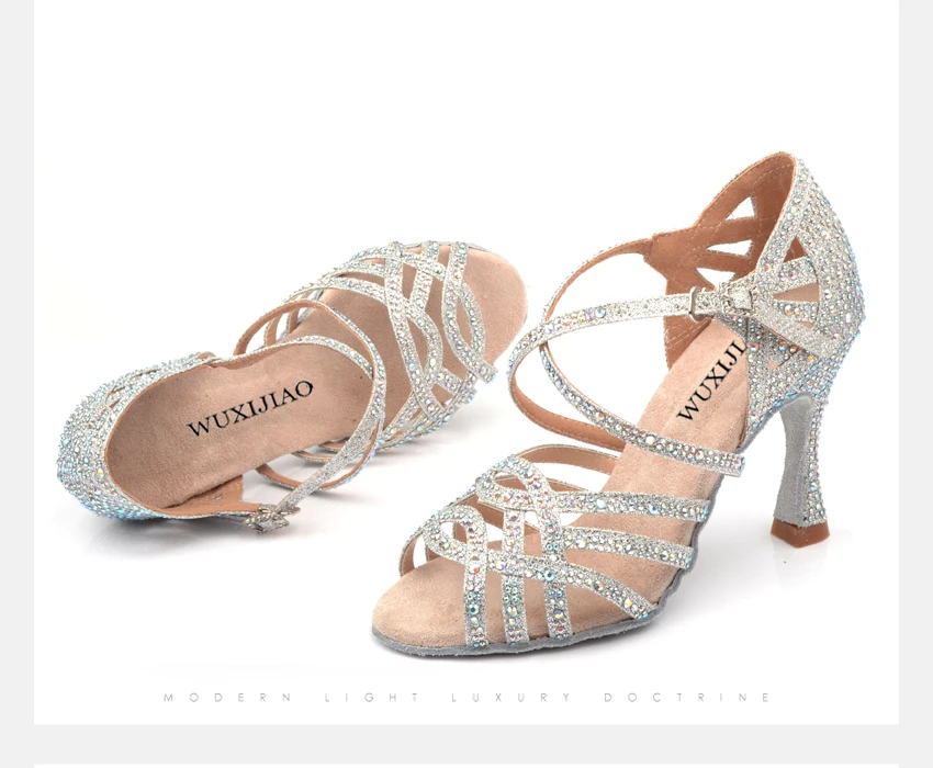 latina mulheres salas sapatos de salão pérola