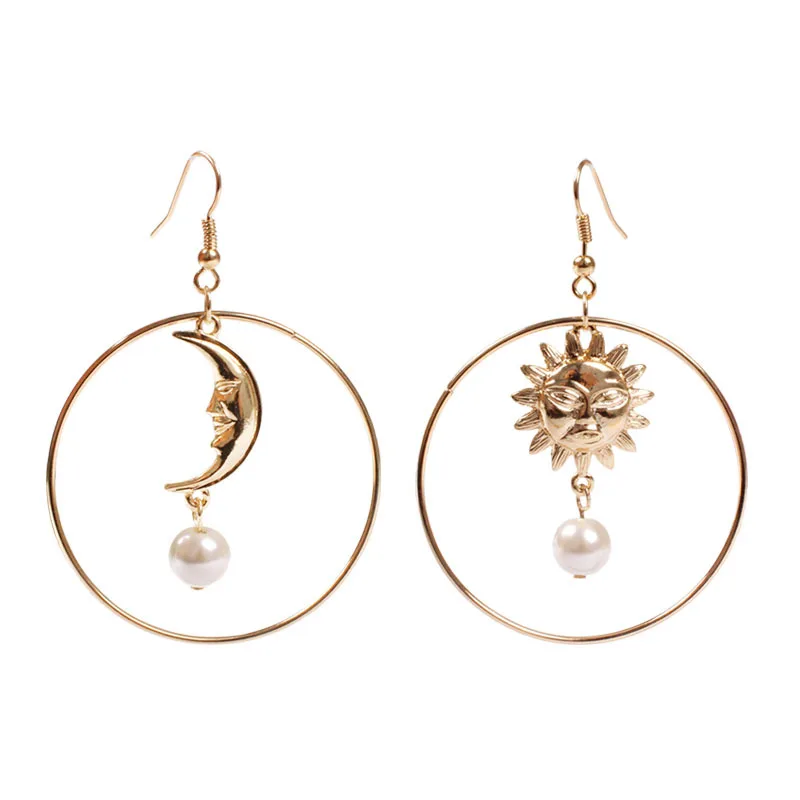 

Cute Unique design Moon and Sun with imitation pearl drop earring gold color big round pearl women dangle earring party jewelry