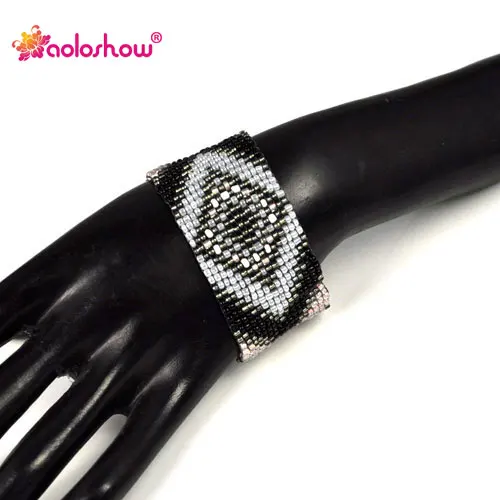 

AOLOSHOW Bohemian style bracelet seed beads friendship bracelet for women with flag pattern handmade wide bracelets BR1333