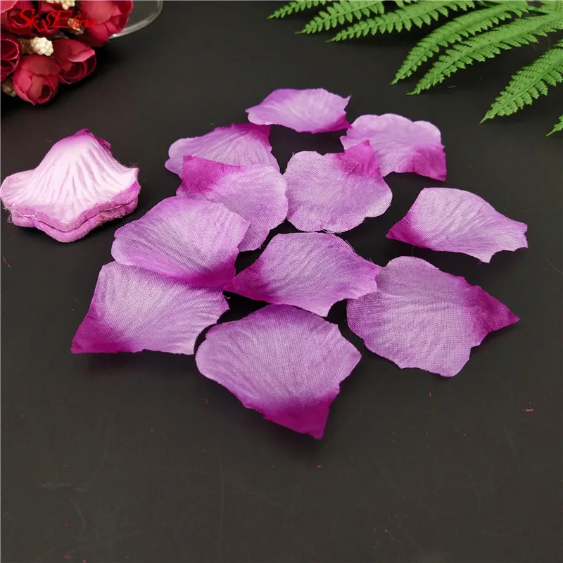 1000pcs Red Rose Petals Artificial Flowers Silk Wedding Decorations Party Event artificial False party rose Flower Petal 5X5cm7z - Цвет: light purple