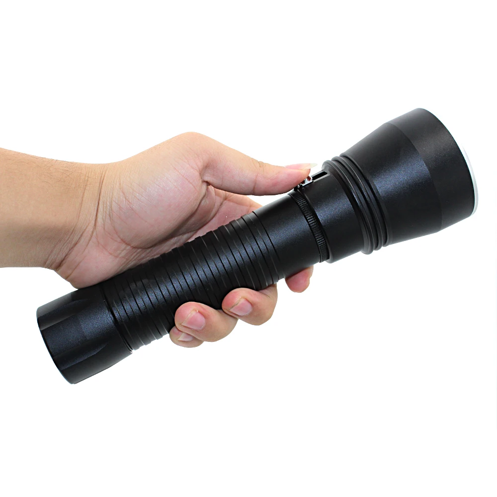 32650 Battery xhp70.2 led diving flashlight (2)