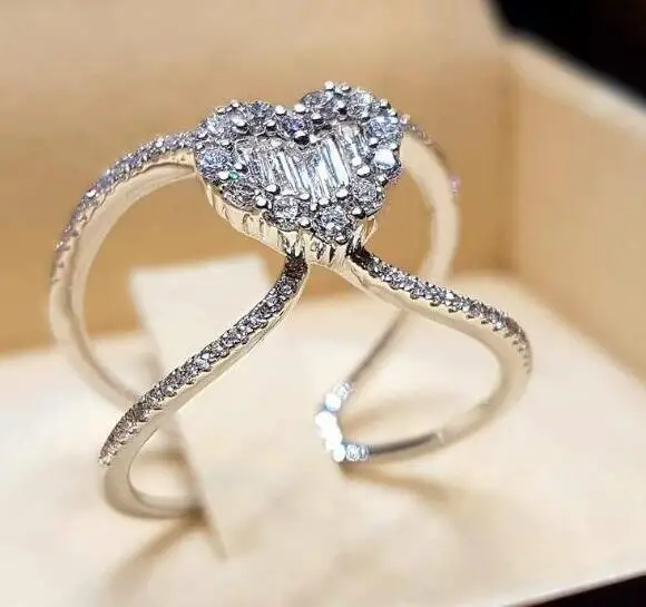 

2019 Fashion Crystal Love Rings For Women Gold/Silver Color Party Jewelry Wholesale Dropshipping