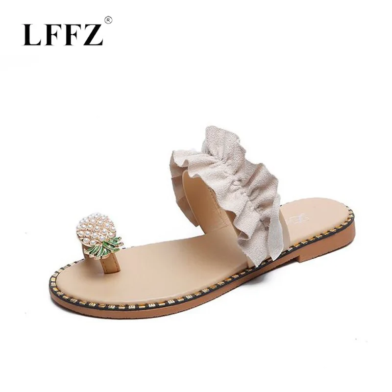 

2019 Summer Fashion Flats Pearl Pineapple Sandals Shoes for Women Sandalias Romanas Woman Shoes Comfort Beach Rhinestone Sandals