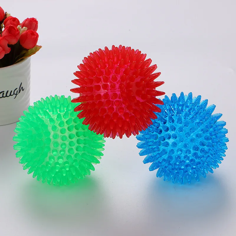 

Sounding Toys Funny Pets Dog Puppy Cat Ball Toy PVC Chew Sound Ball Dogs Play Fetching Squeak Toys Pet Supplies