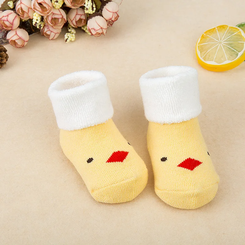 Носки для малышей; хлопковые носки для новорожденных; сезон осень-зима; детские носки для мальчиков и девочек; Детские теплые тапочки в полоску из махровой ткани; Детские плотные носки