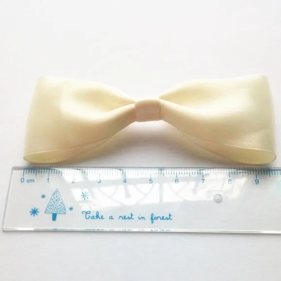 

300pcs 10cm Classic Single Layer Ribbon Bow Make by 1 1/2inch Double Face Polyester Satin Ribbon without Clip