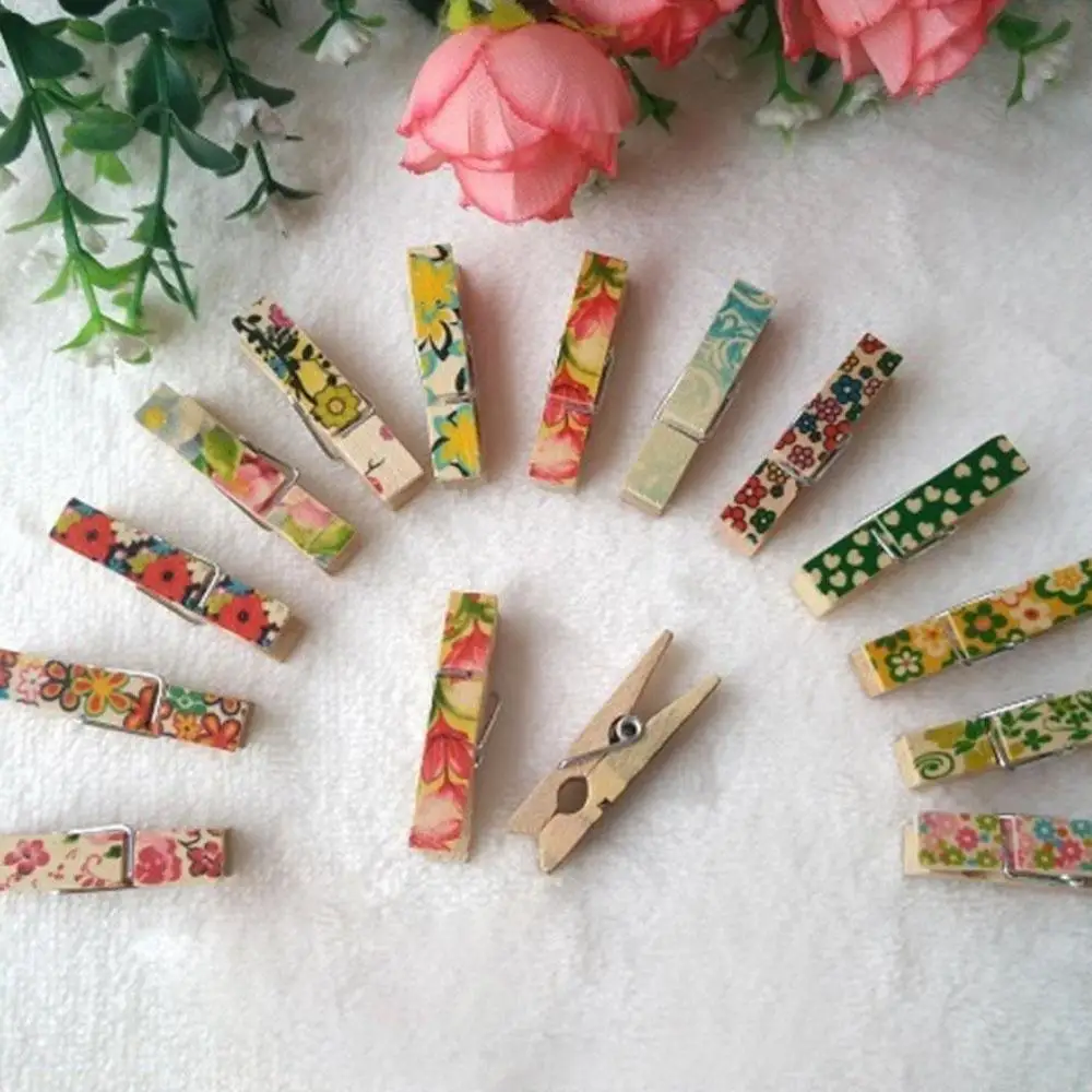 

10Pcs/pack Multicolor Beautiful Design Painted Wood Clip Mini Craft Pegs Cloth Photo Hanging Spring Clips pinch