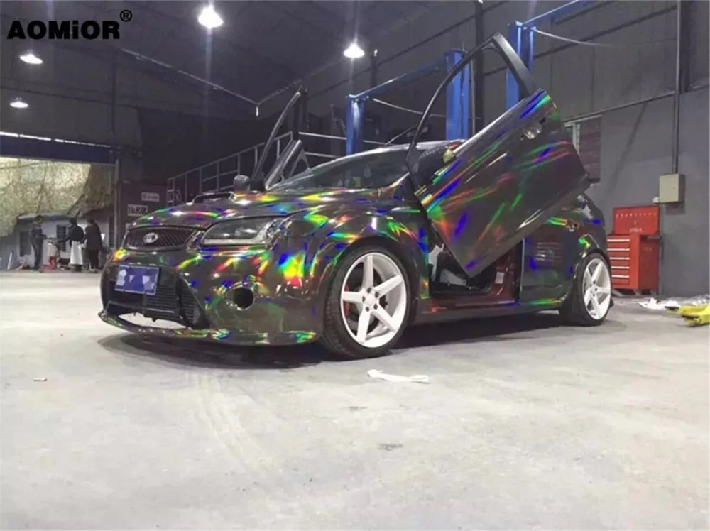 Rainbow-Chrome-Black-Holographic-Vinyl-Wrap (15)