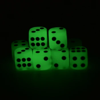 

10Pcs/lot 6 Side Game Dice Noctilucent Dice Cubes 14mm luminous dices Toy Fun Board Game Night Bar Entertainment