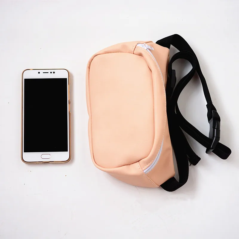 pink fanny pack 04
