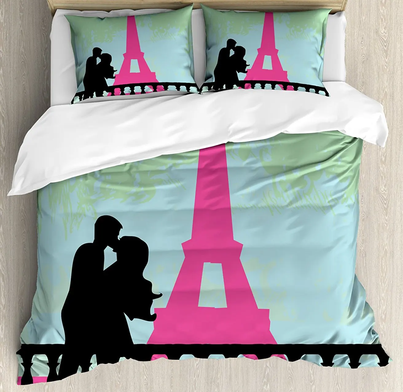 Постельное поцелую. Постельное белье поцелуй. Постельное поцелую. Необычное постельное белье. Постельного белья с поцелуем.