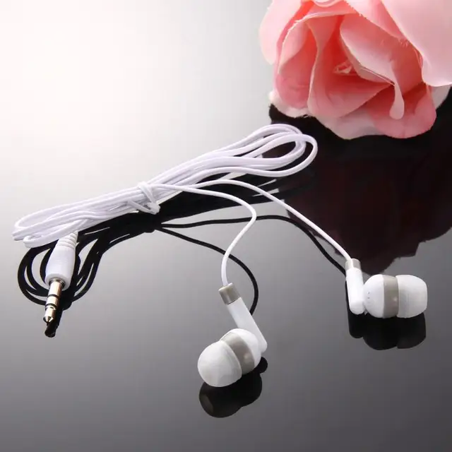 Universal 3.5mm Wired Earphone In Ear Earbuds Common Earphone Earpiece With 4 Ear Caps White For MP3 MP4 Computer Phones