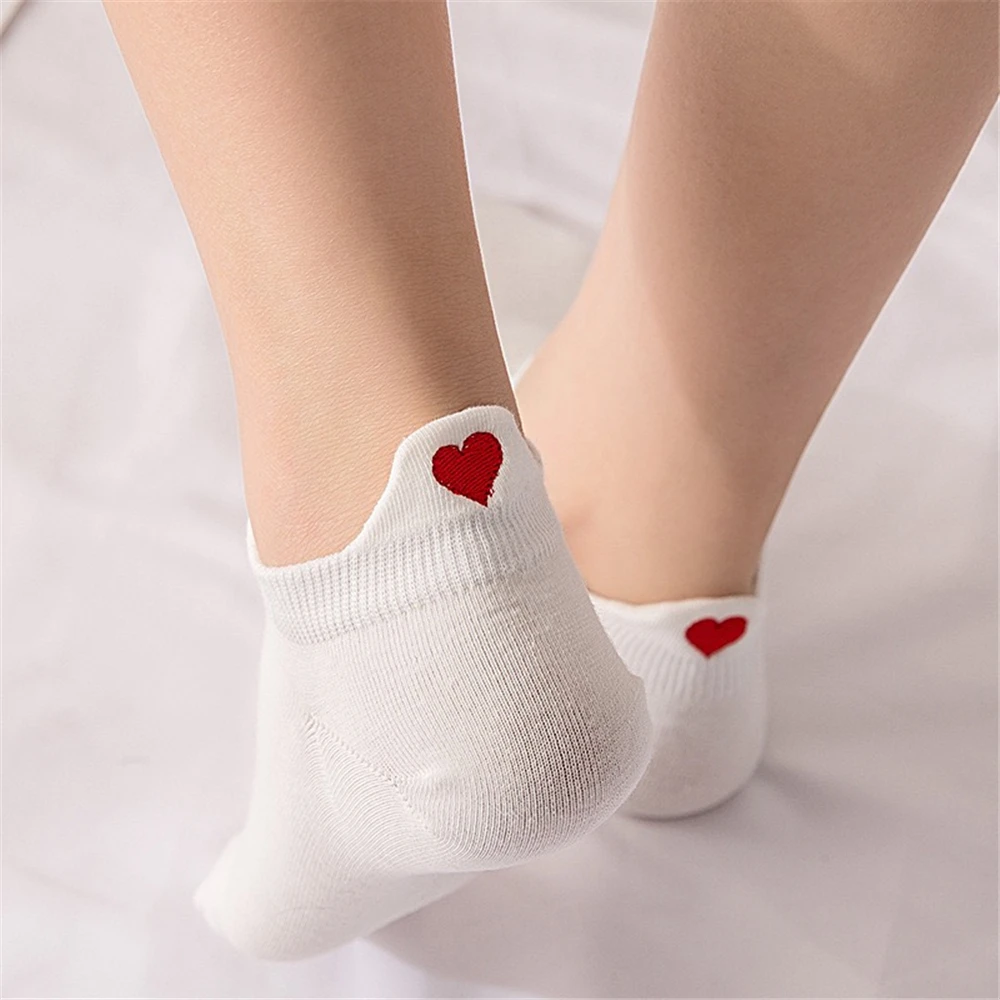 

Women's Spring Summer Cotton Shallow Socks Japanese Harajuku Sweet Heart Shape Funny Expression Print Sweat Invisible Boat Socks