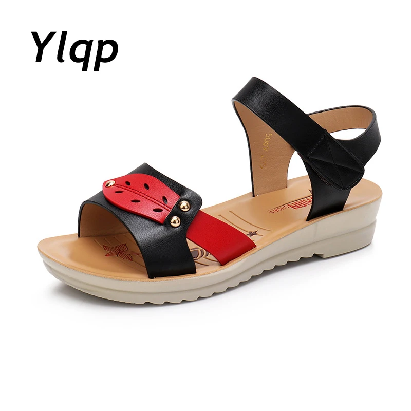 soft toe flip flops