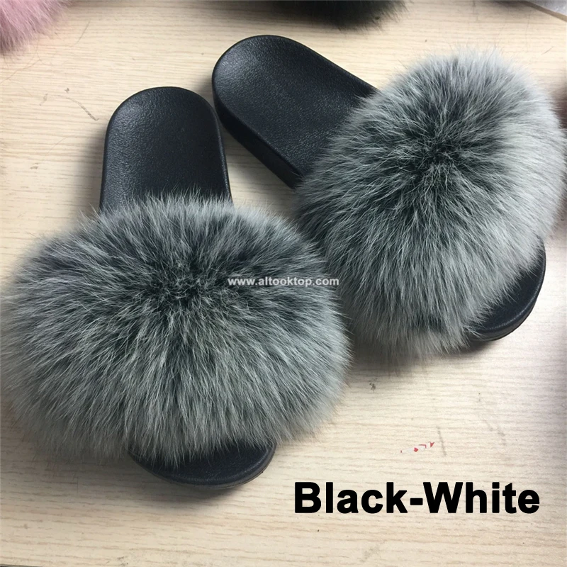 claquette fourrure femme