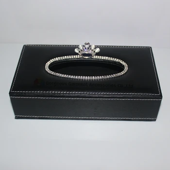 

Top-rated Black PU Leather Crown Rhinestone Car Tissue Box Tissue Holder Auto Paper Napkin Box For Hotel Car Office Home Decor