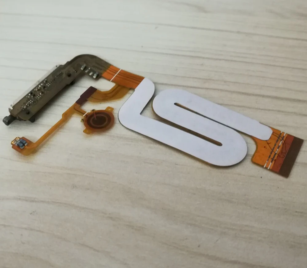 

Running Camel For iPhone 2g 1st Dock Connector Charging Port Flex Cable Replacement