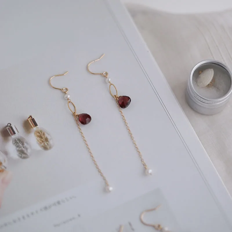 

Boutique Earrings Garnet + Freshwater Pearl 14K Gold filled Earrings Modern Popular Wild Jewelry Earrings Beautifully Packaged