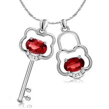

Natural Red Garnet Pendant Necklace 925 Sterling Silver Fashion Birthstone Girl Christmas Gift Cute Key Lock Women's Jewelry