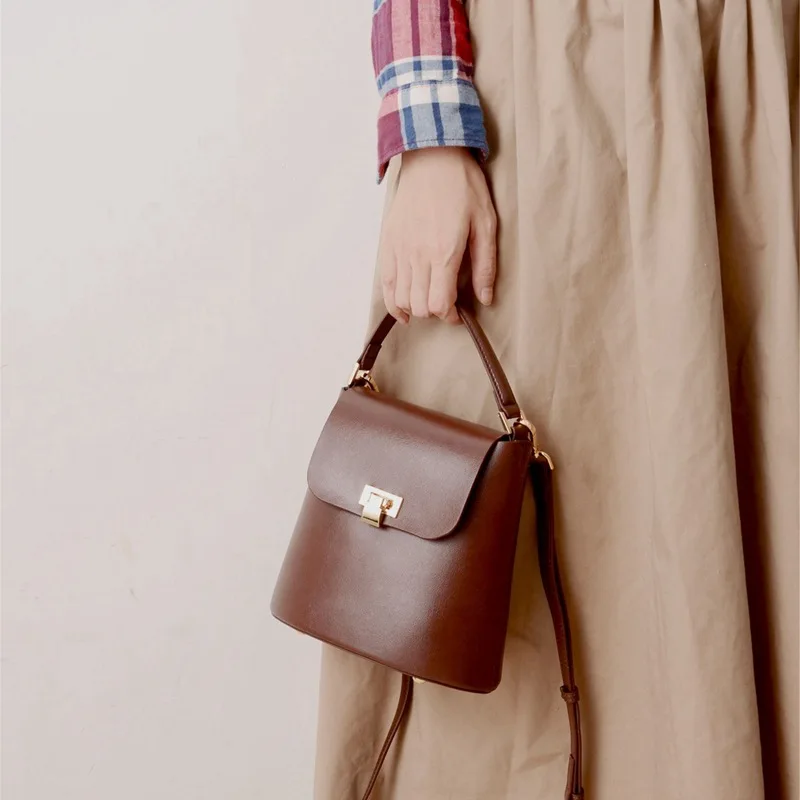 

Razaly brand high quality designer split leather bucket tote chain handbags ladies bag large capacity woman messenger 2018