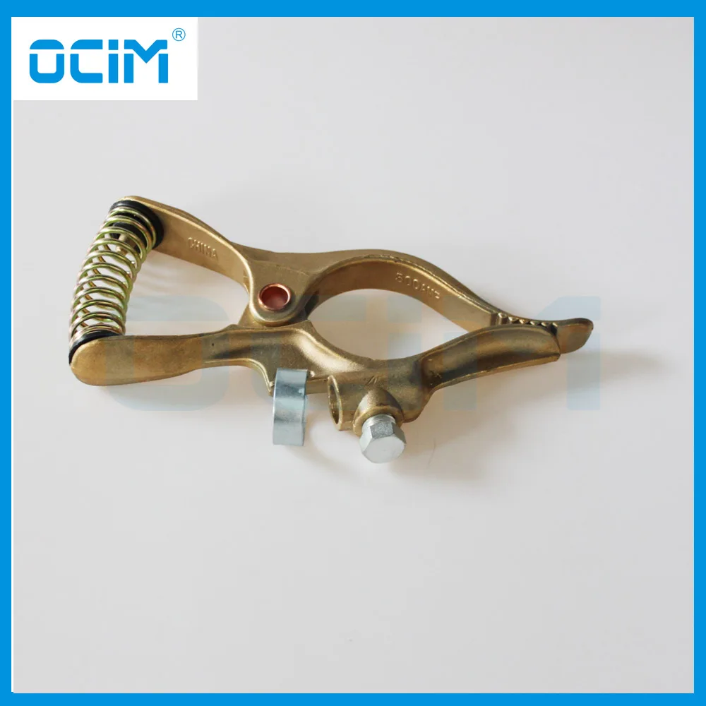 Brass American type earth clamp 4