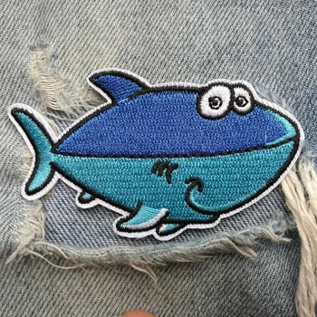 

1 PIC 8.0*4.5CM badge computer embroidery chapter shark clothing decoration embroidery cloth patch
