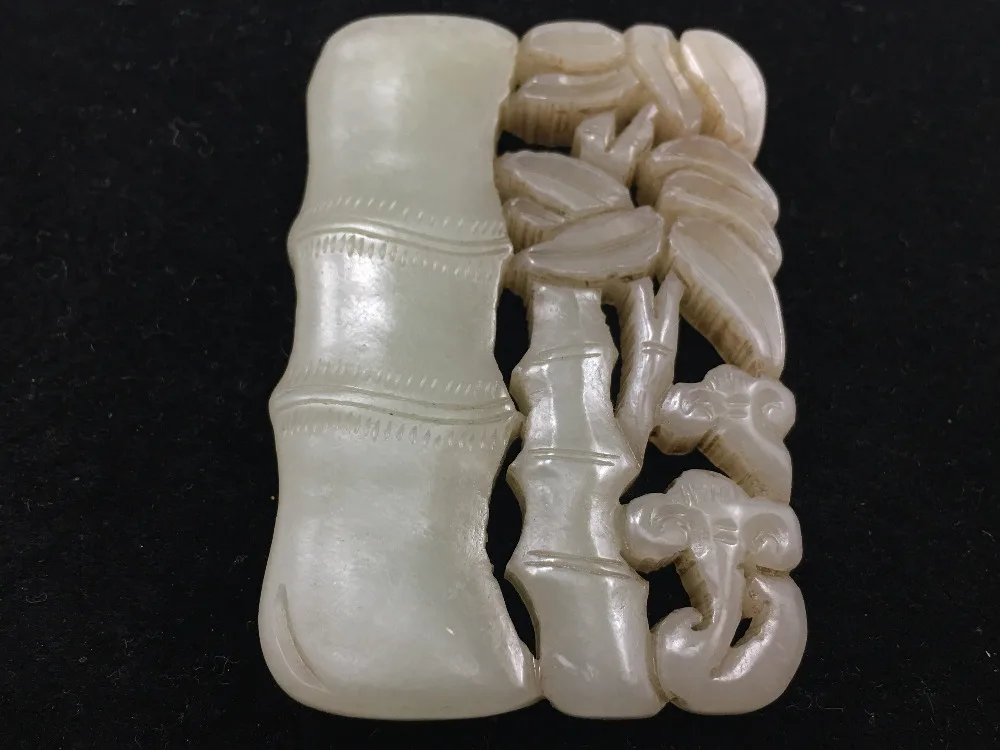 

Collection of old jade, Qing Dynasty and Tian Yu hollow out [steadily rising] pendant jade ornaments antique jade