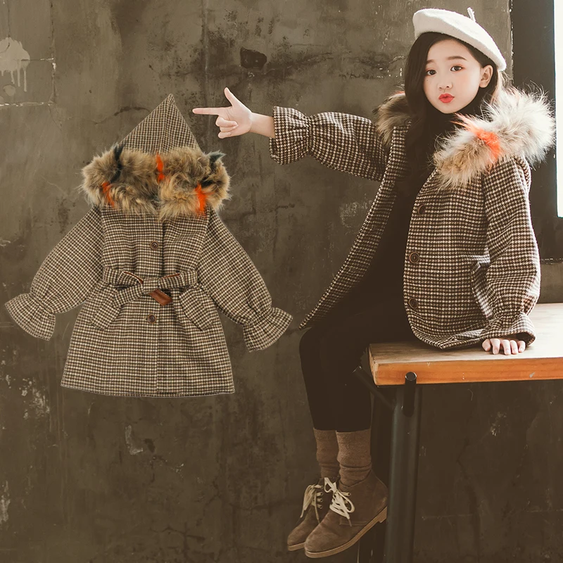 

3-11 year old girl Windbreaker autumn and winter Fashion thickening Real fur collar belt houndstooth trench Fashion kids outwear