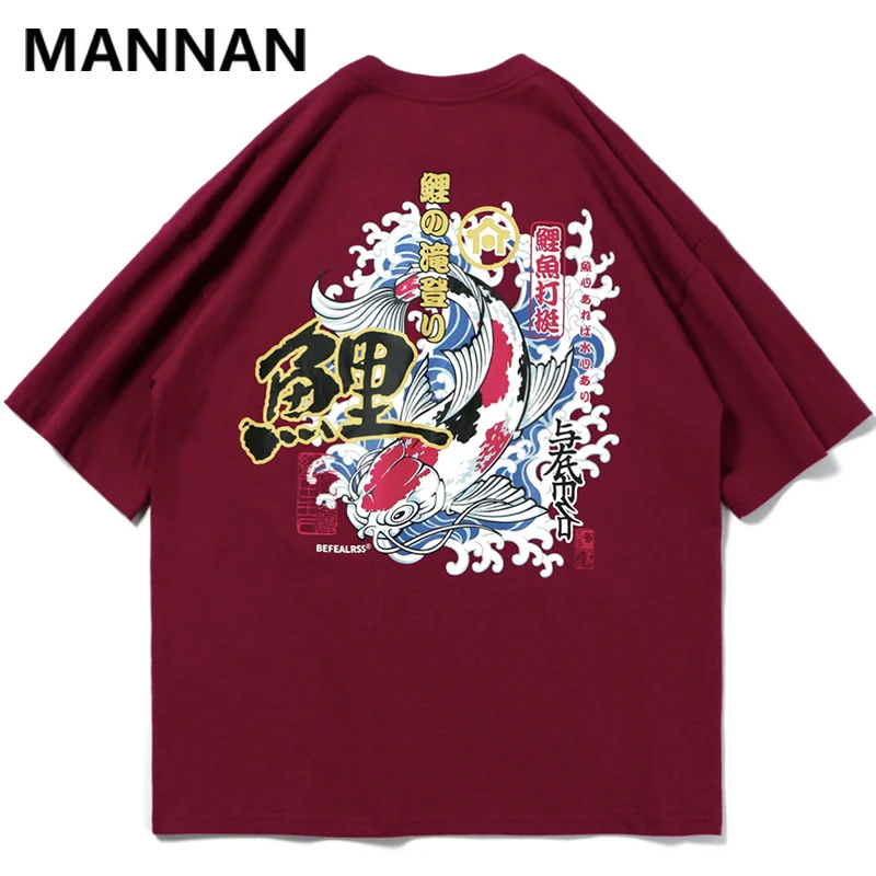 

MANNAN 2019 Men Hip Hop T Shirt Japanese Kanji Lucky Fish Print Harajuku T-Shirts Streetwear Japan Style Summer Tshirt Top Tees