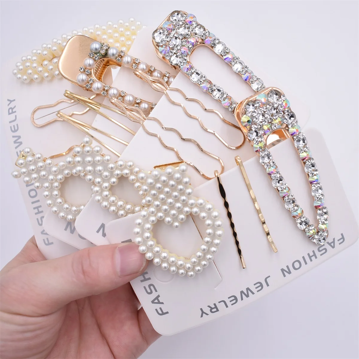 

4pcs/1 set Pearl Hair Clips for Women Barrette Fashion Hairpins Snap Barrettes Trendy Handmade Hair korean Styling Accessories