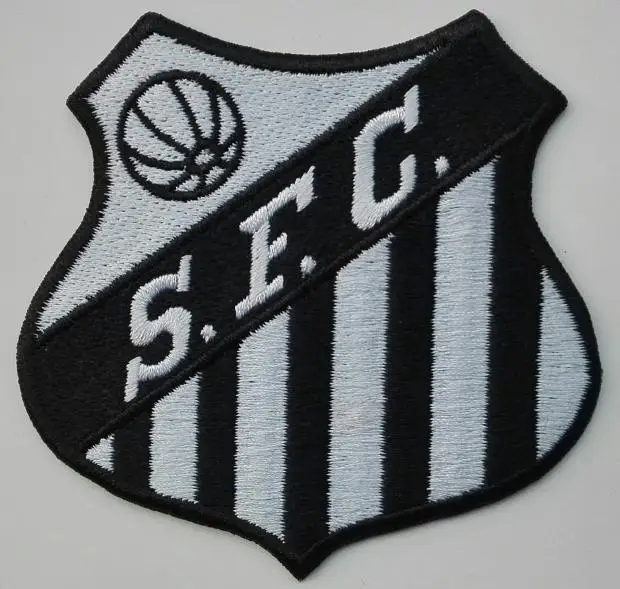 

2pcs/lot Football soccer fussball club Team Sao Paulo logo iron on Patch Aufnaeher Applique Buegelbild Embroidered brazil