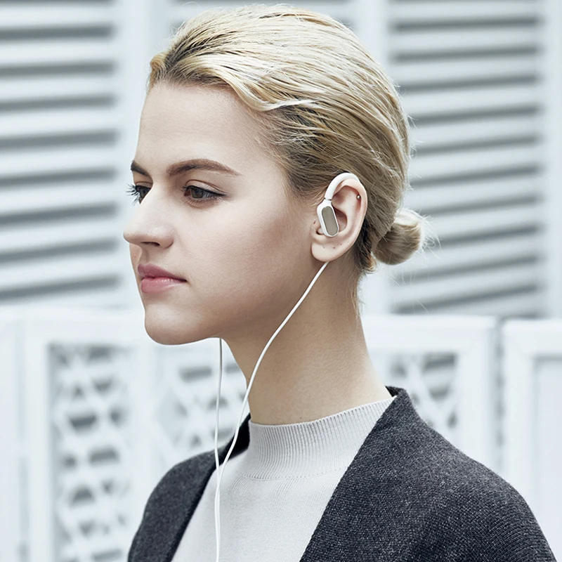 Новейшая модель; Xiaomi mi Спорт Bluetooth гарнитура mi ni крепление для спортивной камеры Xiao mi Беспроводной Bluetooth 4,1 С микрофоном IPX4 Водонепроницаемый с защитой от пота 5 Вкладыши