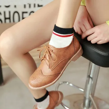 

Women oxford shoes lace up round toe casual walking work ladies dress performance brogue brown