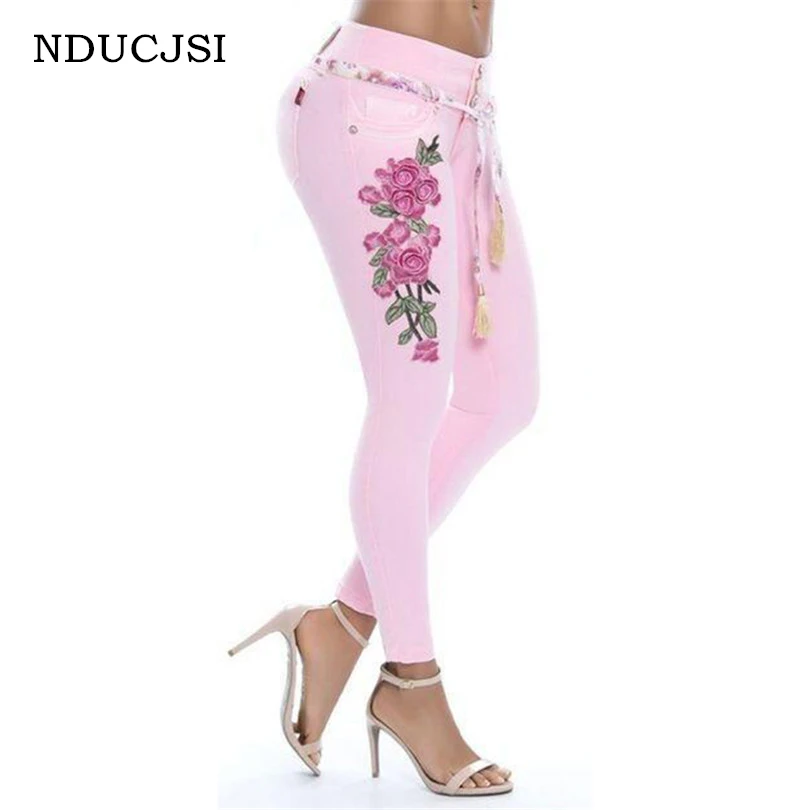 NDUCJSI пикантные узкие джинсовые штаны FlowerPant Для женщин женские эластичные узкие Панталон Нижние штаны вышитые джинсы S-5XL