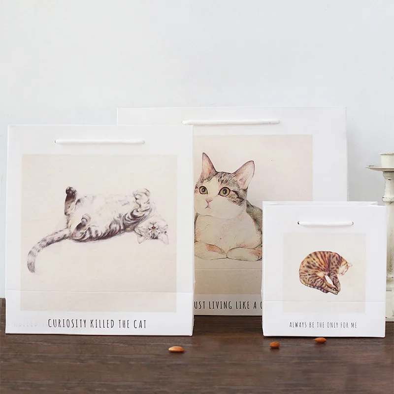 5 pcs lazy cat sleeping theme paper bag with handle gift packaging