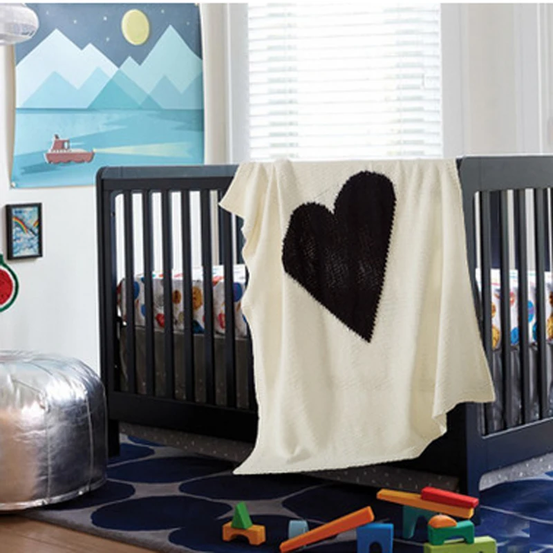 1 Piece Hot Sale Big Black Love Baby Blankets 110*130cm Cotton Knitting