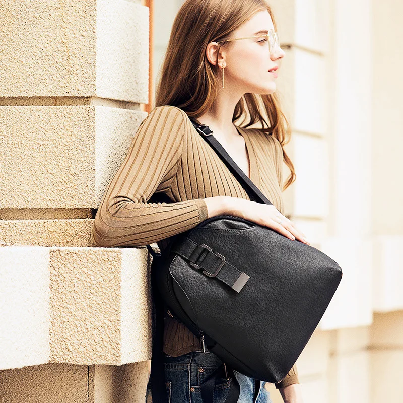 

LUODUN 2018 spring and summer new leather shoulder bag Korean fashion leather large-capacity travel backpack ladies bag