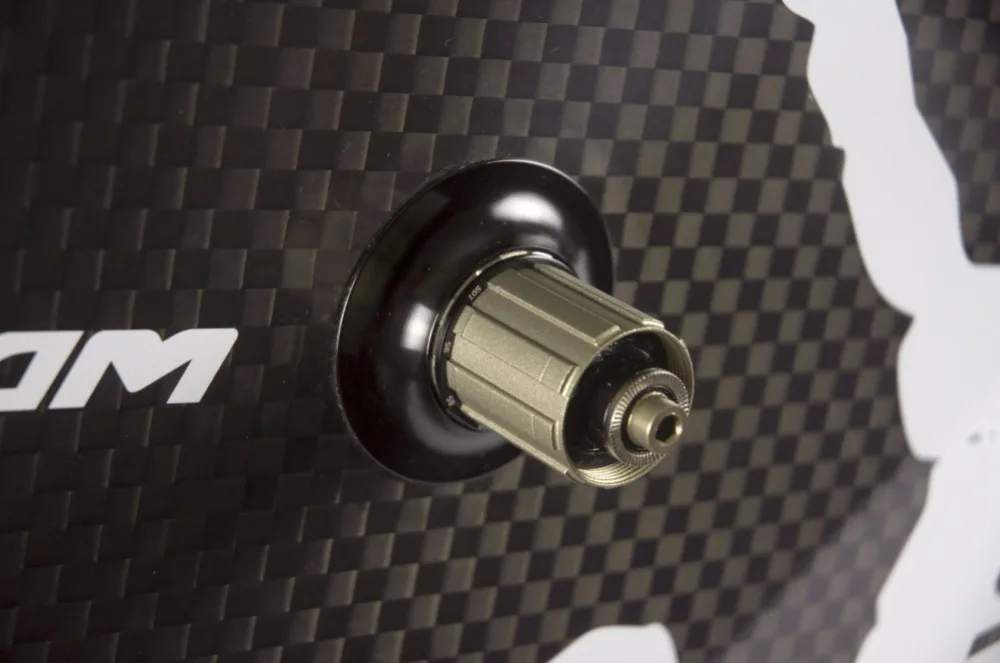 Excellent SUPERTEAM Factory sale 700c carbon fiber disc wheel track road bike 12k weave disc wheels clincher/ tubular carbon wheels 2 Excellent SUPERTEAM Factory sale 700c carbon fiber disc wheel track road bike 12k weave disc wheels clincher/ tubular carbon wheels 2